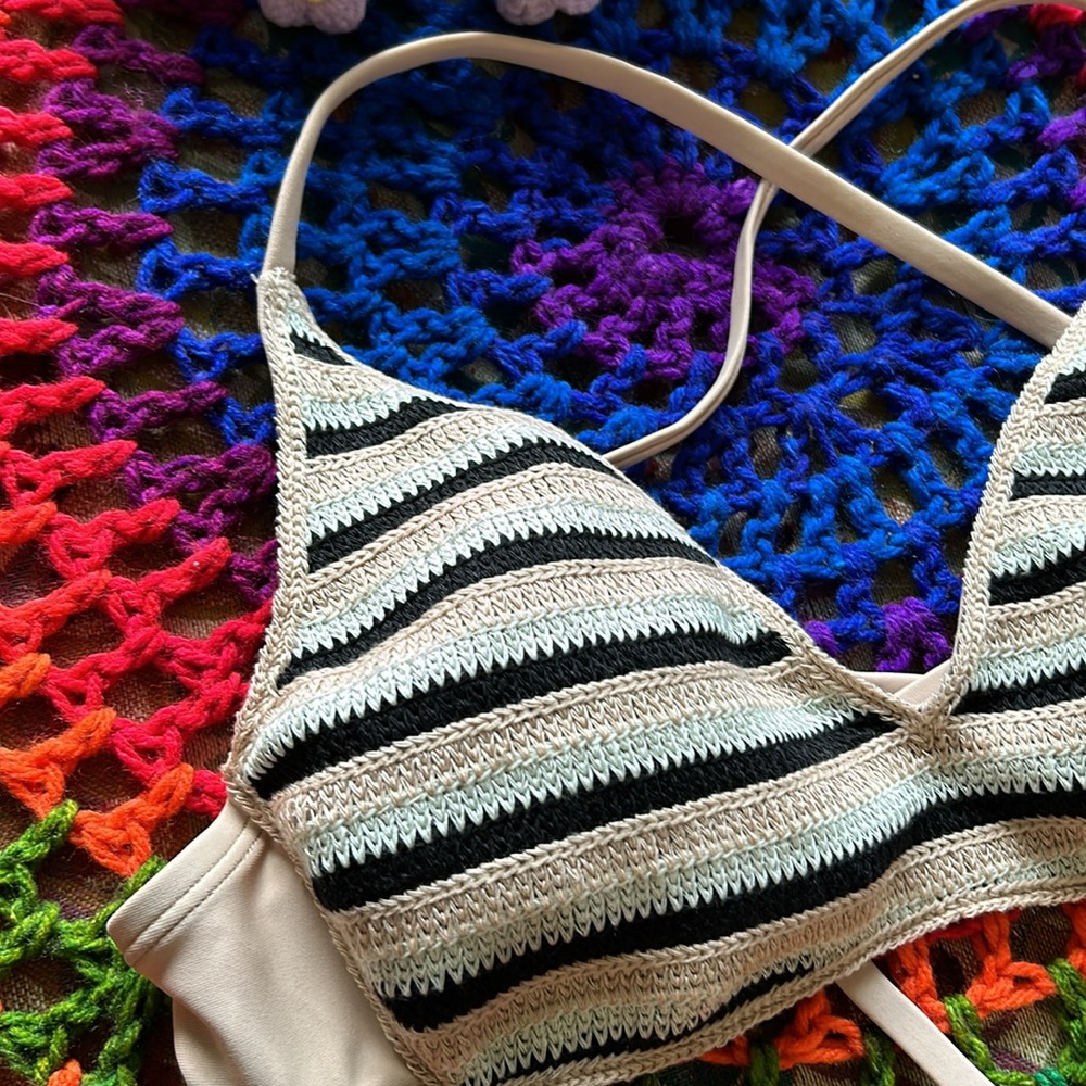 Wild Fable crotcheted adjustable back swim top - Picture 5 of 13